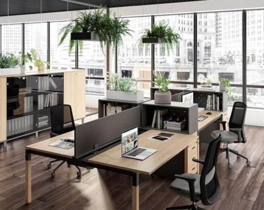 Oficina de madera natural